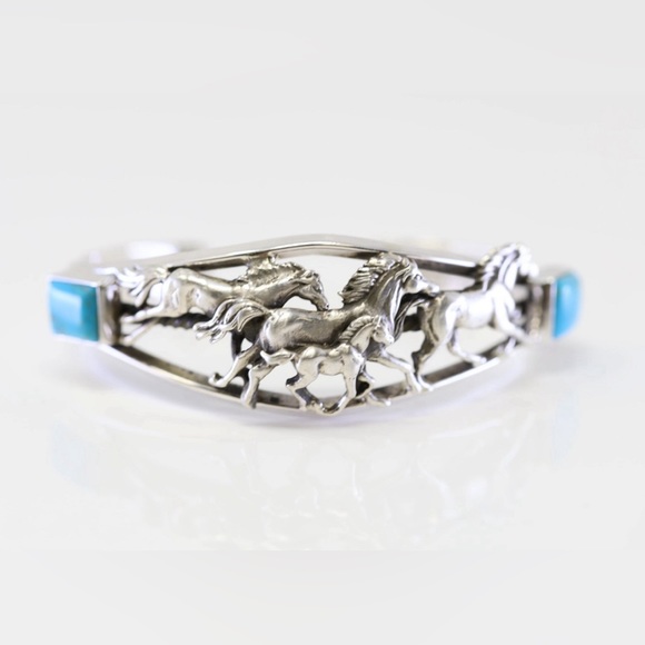 Native America Navajo Sterling Turquoise Horse Barcelet Cuff By Bobby Platero